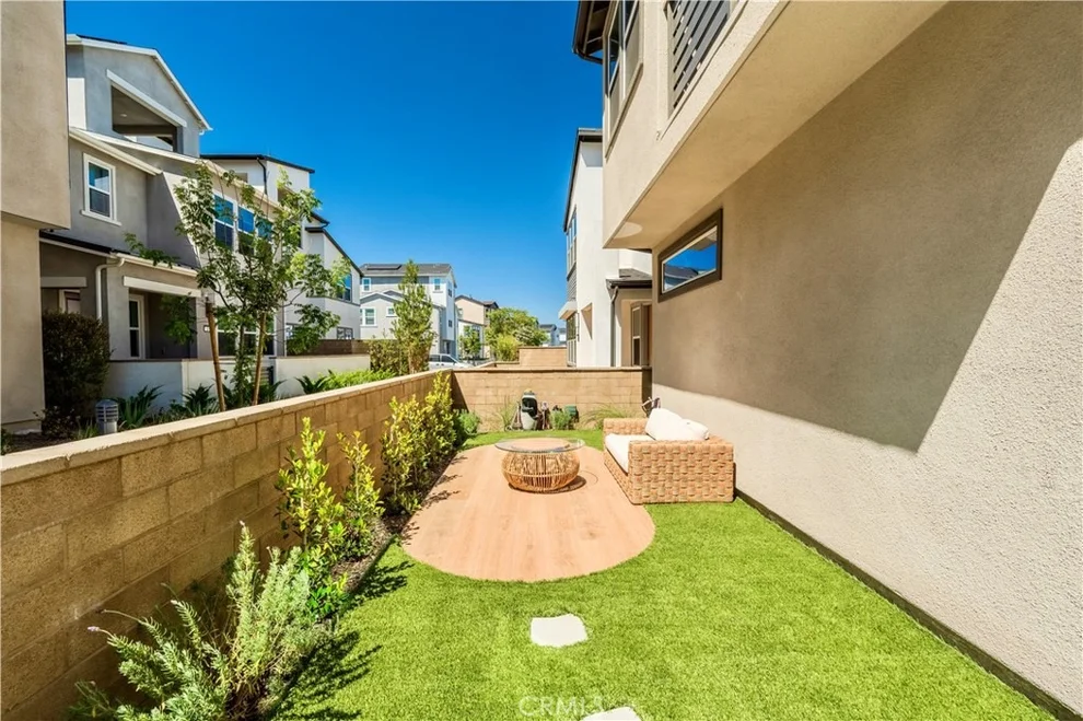 Unit for sale at 426 Lobata, Irvine, CA 92618