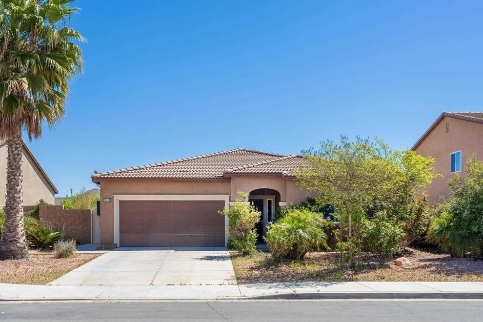 Unit for sale at 26812 Rodeo Court, Winchester, CA 92596