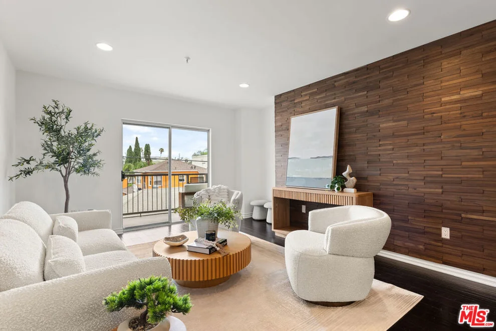 Unit for sale at 7100 Alvern Street, Los Angeles, CA 90045