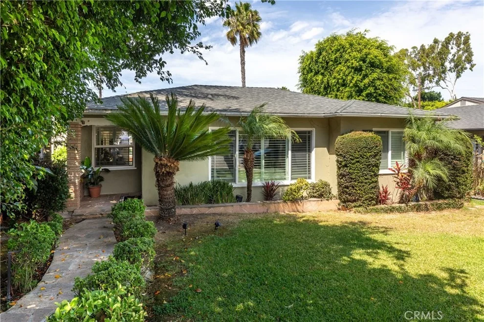 Unit for sale at 715 Havana, Long Beach, CA 90804