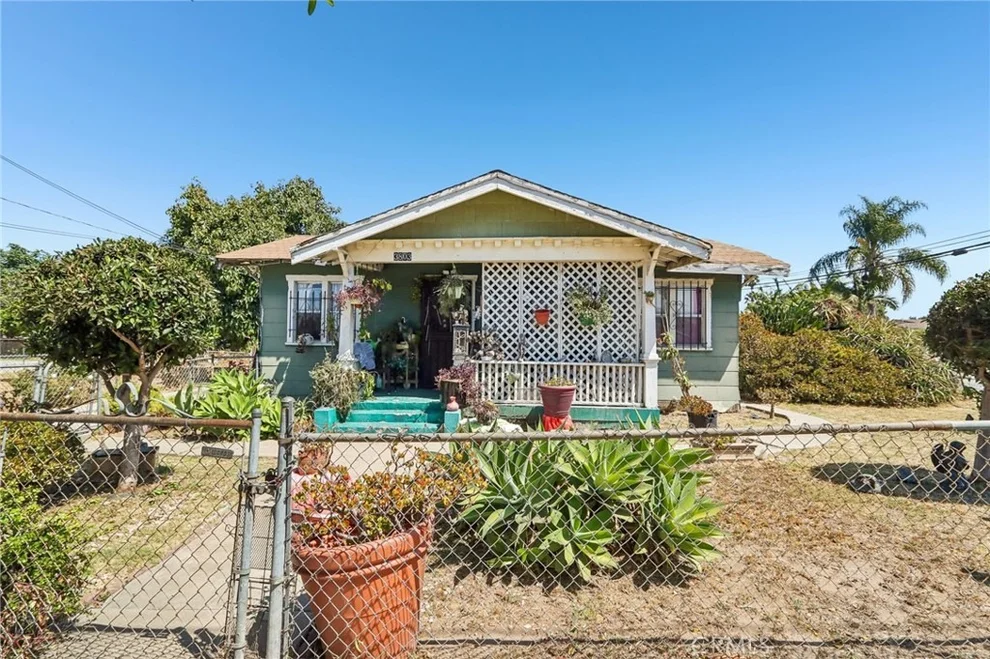 Unit for sale at 3803 W 107th Street, Inglewood, CA 90303