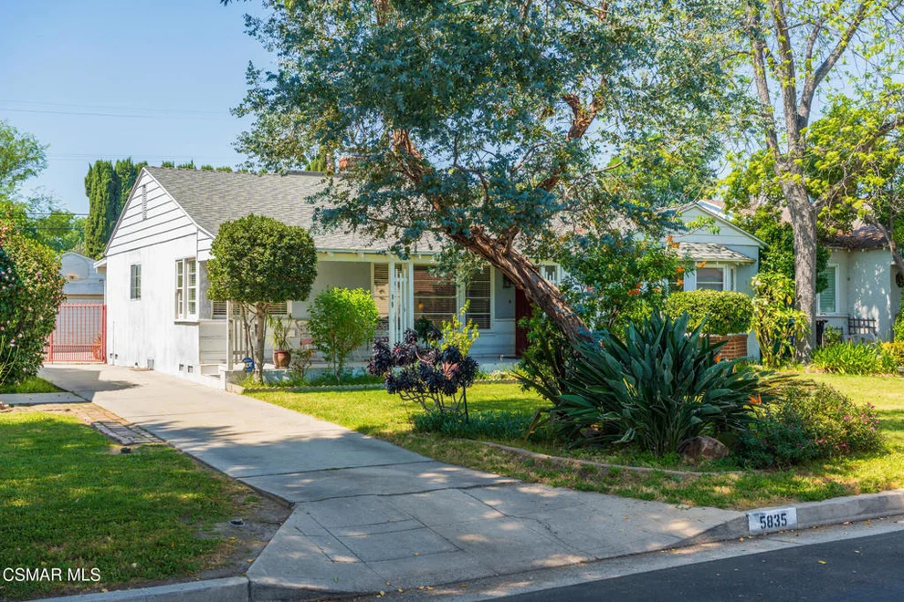 Unit for sale at 5835 Beck Avenue, North Hollywood, CA 91601
