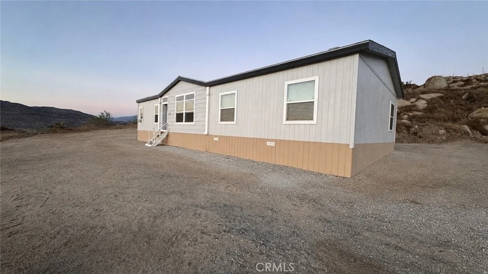 Unit for sale at 32425 Weber, Hemet, CA 92544