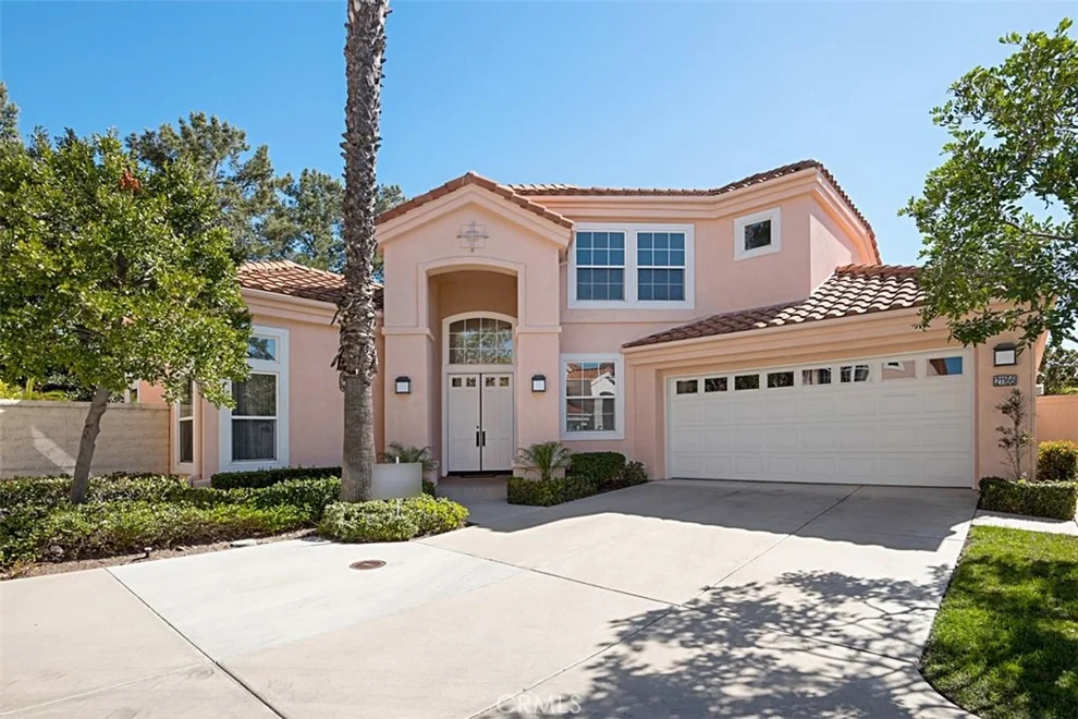 Unit for sale at 21166 San Miguel, Mission Viejo, CA 92692