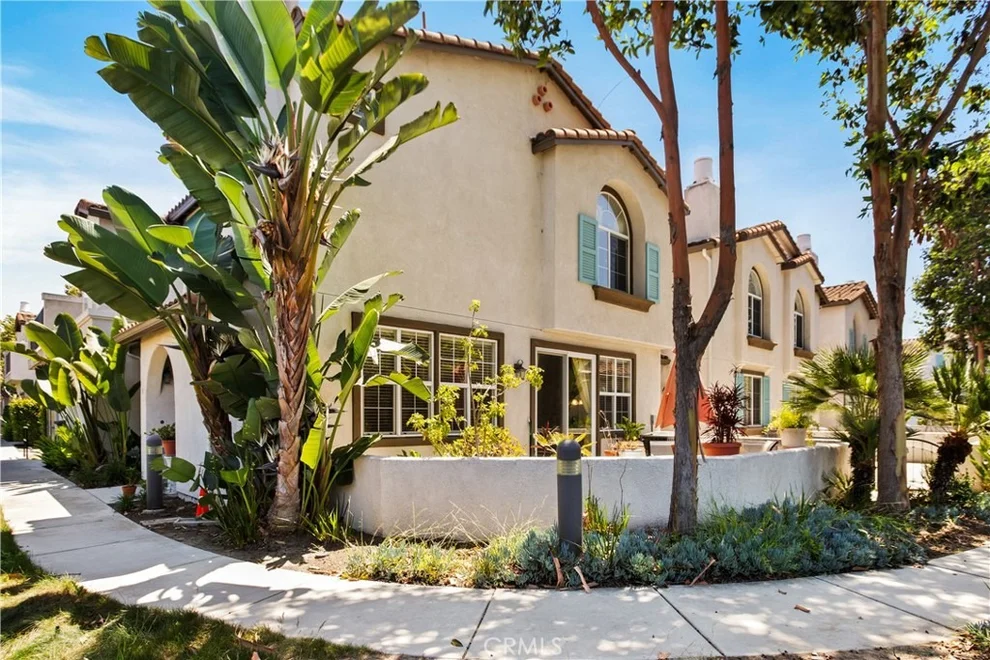 Unit for sale at 310 Sunset, Oceanside, CA 92058