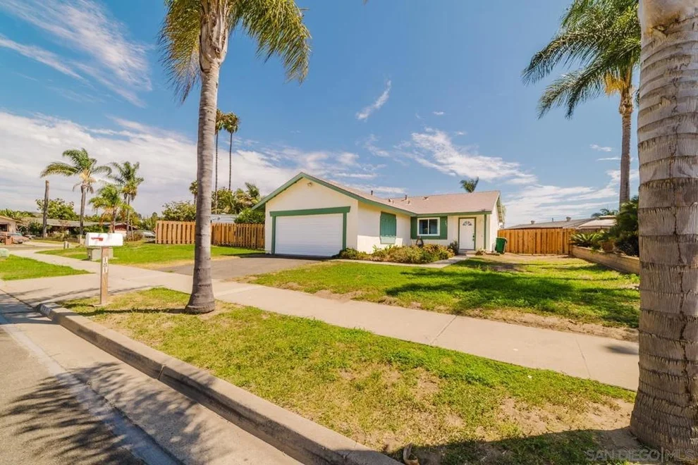Unit for sale at 181 Heritage Street, Oceanside, CA 92058