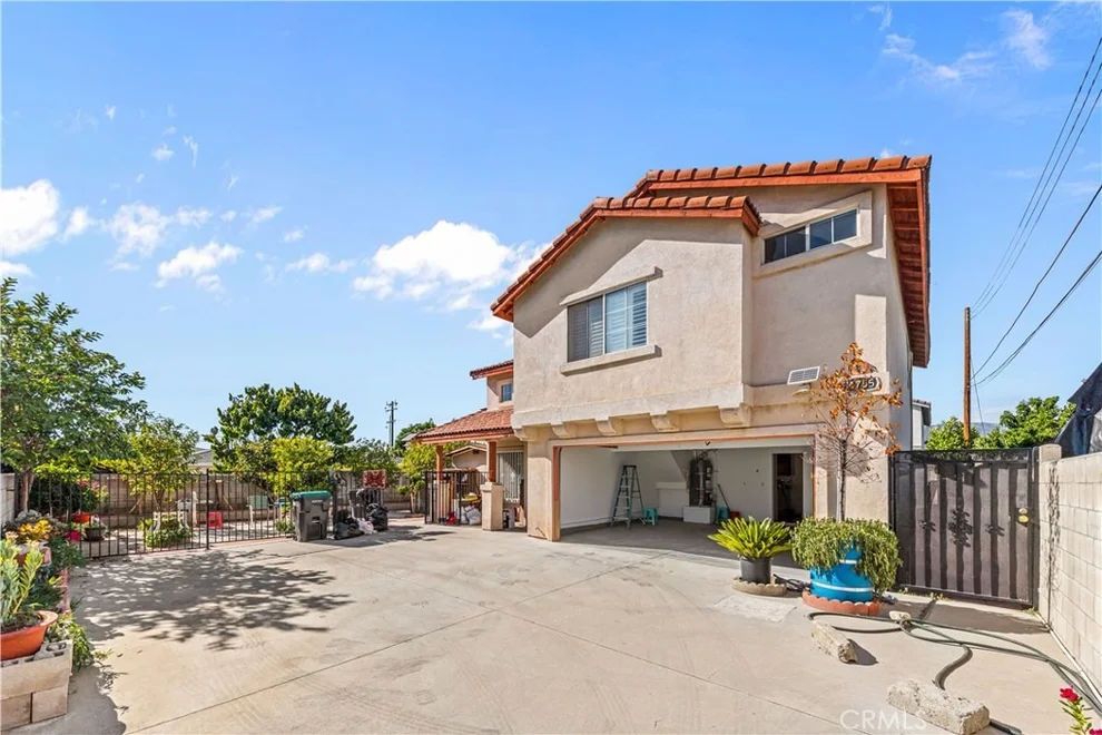 Unit for sale at 14755 Los Angeles, Baldwin Park, CA 91706