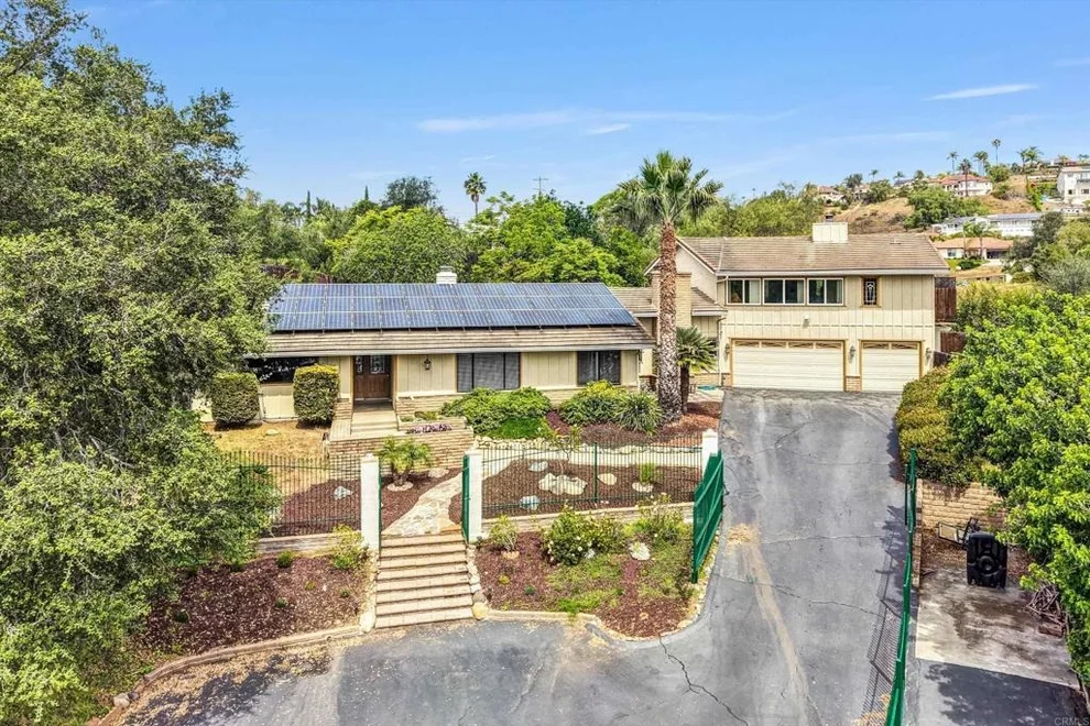 Unit for sale at 3056 Overhill Drive, Vista, CA 92084