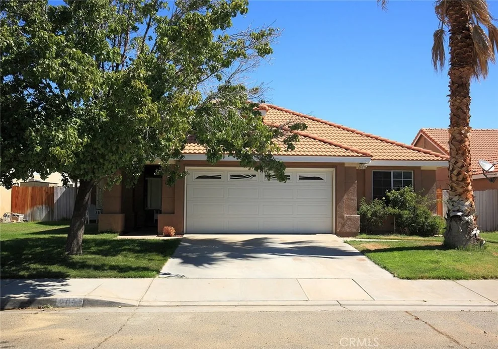 Unit for sale at 2053 Thomas Drive, Lancaster, CA 93535