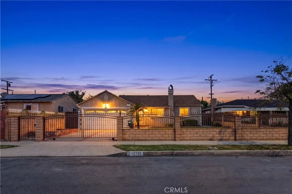 Unit for sale at 12731 Victory, North Hollywood, CA 91606