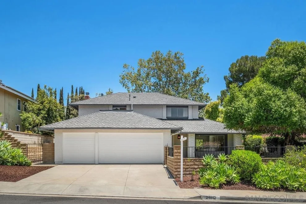 Unit for sale at 24812 Argus Dr, Mission Viejo, CA 92691