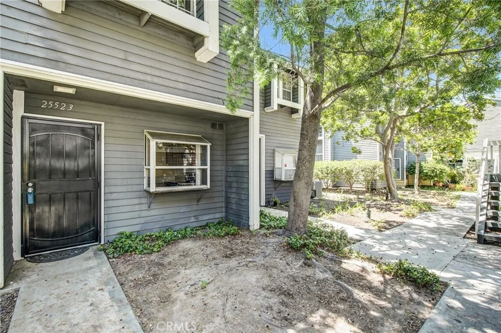 Unit for sale at 25523 Pine Creek Lane, Wilmington, CA 90744