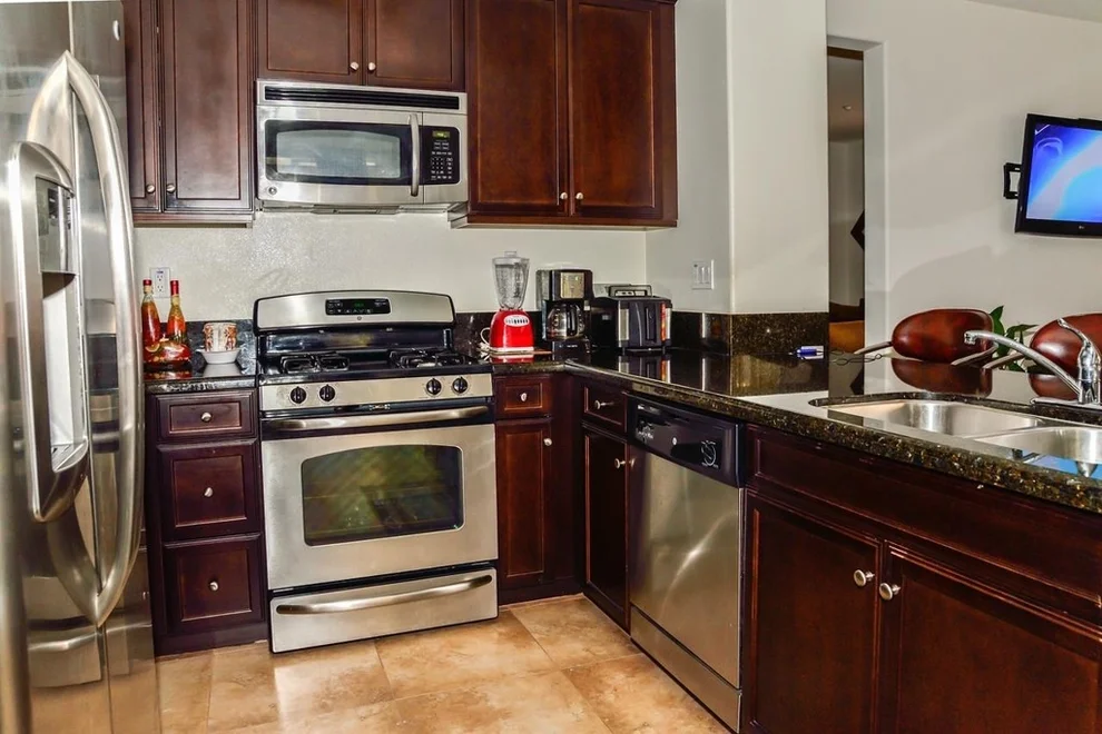 Unit for sale at 27427 Woburn, Murrieta, CA 92562