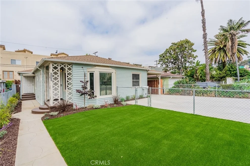 Unit for sale at 3535 Hughes Avenue, Los Angeles, CA 90034