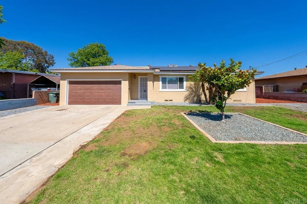 Unit for sale at 943 S Anza Street, El Cajon, CA 92020