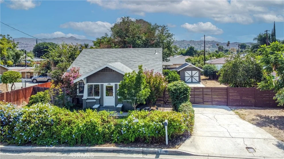 Unit for sale at 40615 Mayberry, Hemet, CA 92544