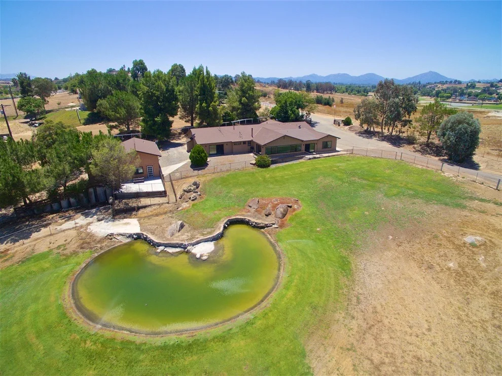 Unit for sale at 333 Thomsen Way, Ramona, CA 92065