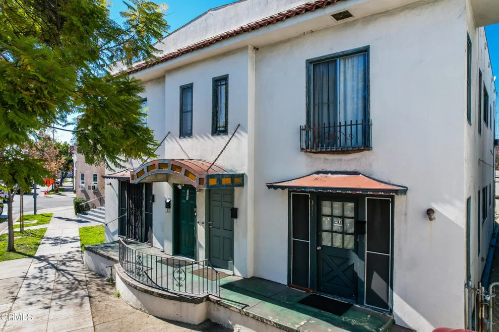 Unit for sale at 317 323 S Glendale Avenue, Glendale, CA 91205