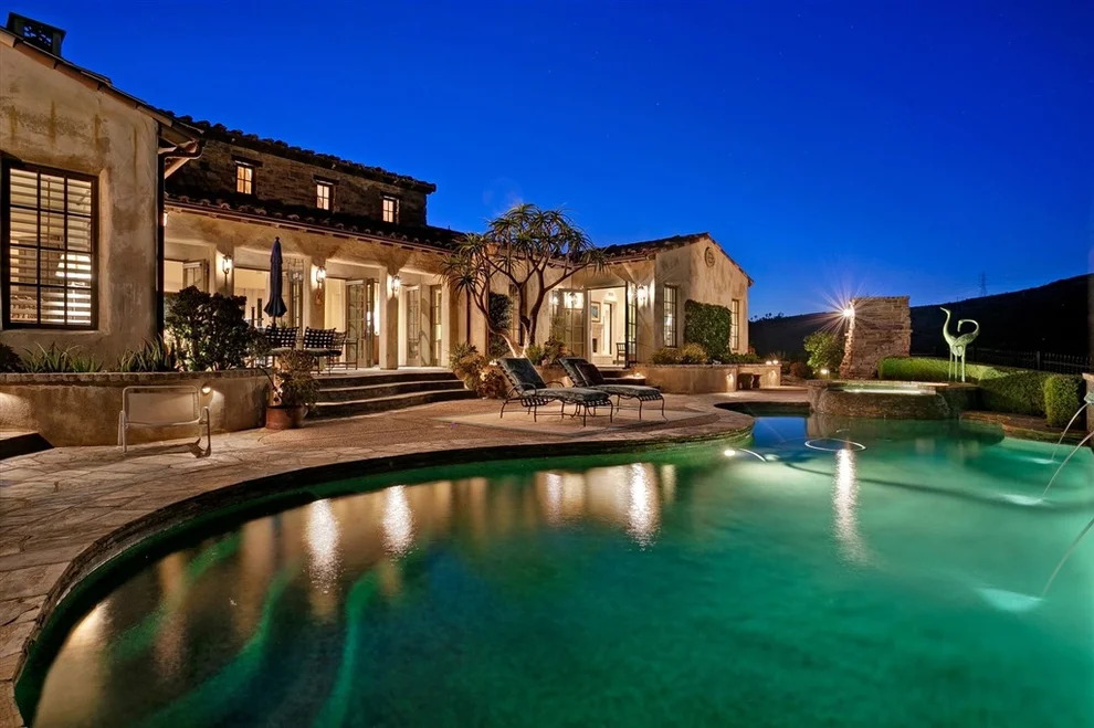 Unit for sale at 18671 Via Varese, Rancho Santa Fe, CA 92091