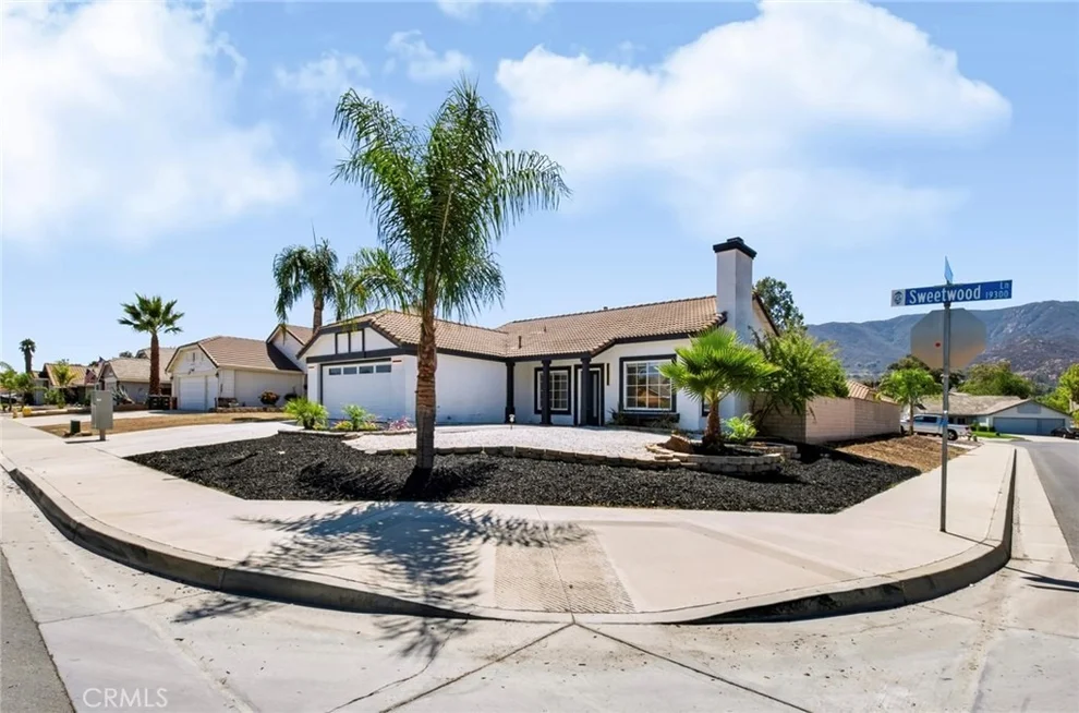 Unit for sale at 19415 SWEETWOOD Lane, Lake Elsinore, CA 92530
