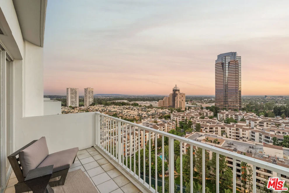 Unit for sale at 2170 Century Parkway, Los Angeles, CA 90067