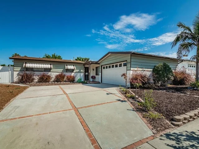 Unit for sale at 4044 Marvin St, Oceanside, CA 92056