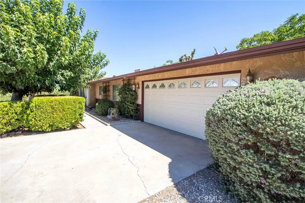 Unit for sale at 8015 Amador Avenue, Yucca Valley, CA 92284