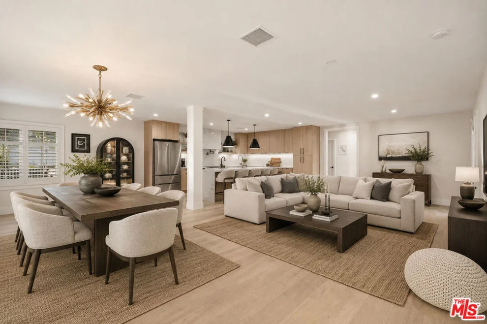 Unit for sale at 5758 Tobias Avenue, Sherman Oaks, CA 91411