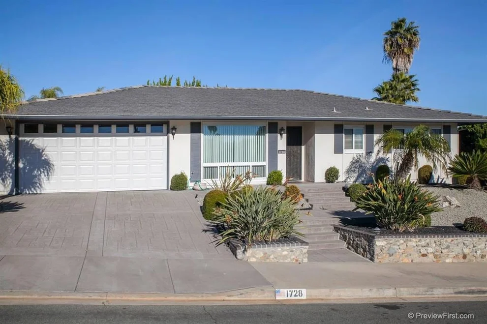 Unit for sale at 1728 La Tierra Court, San Marcos, CA 92078
