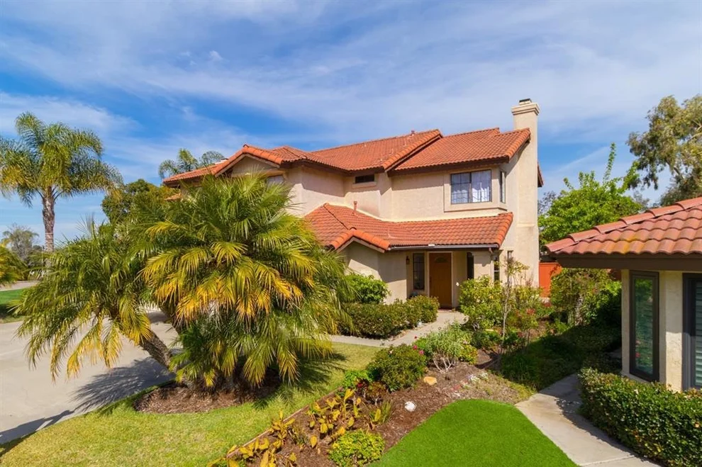 Unit for sale at 2125 Summerhill Drive, Encinitas, CA 92024