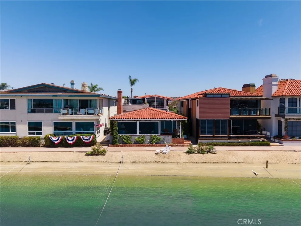 Unit for sale at 423 Via Lido Soud, Newport Beach, CA 92663