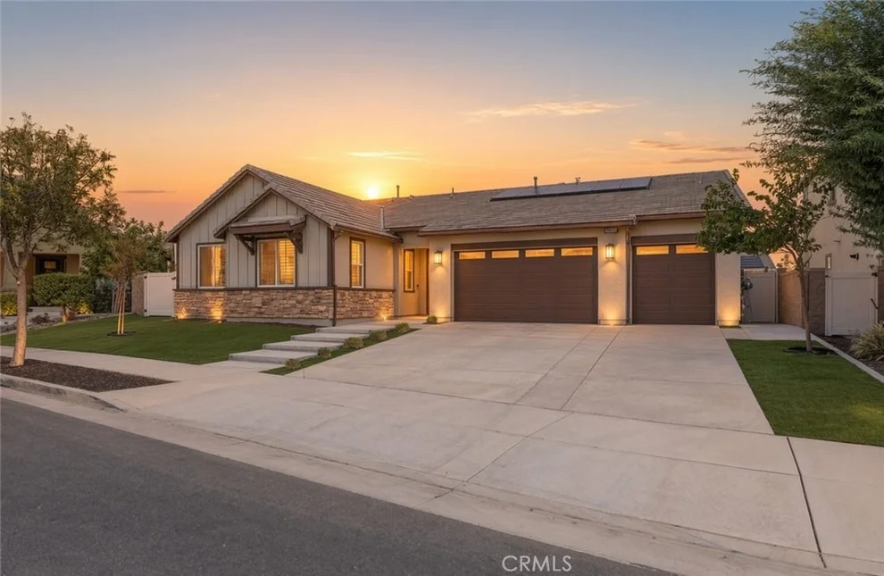 Unit for sale at 29646 Saddlebred Circle, Menifee, CA 92584