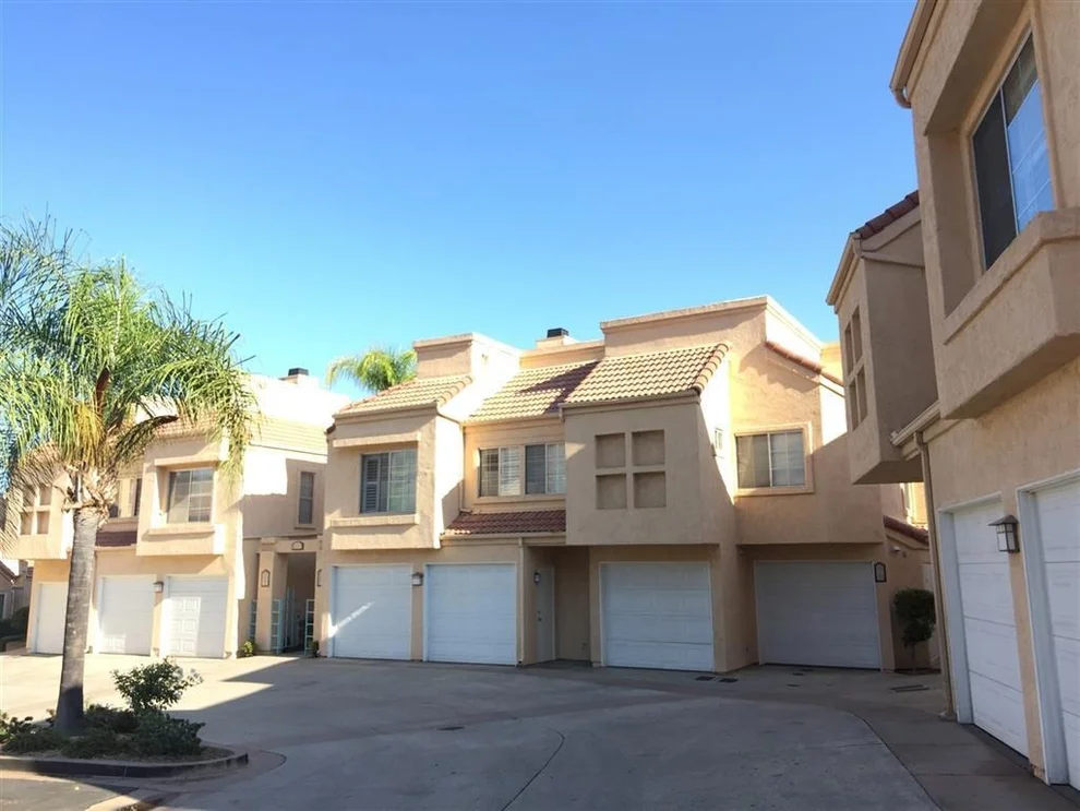 Unit for sale at 12057 Calle de Montana, El Cajon, CA 92019