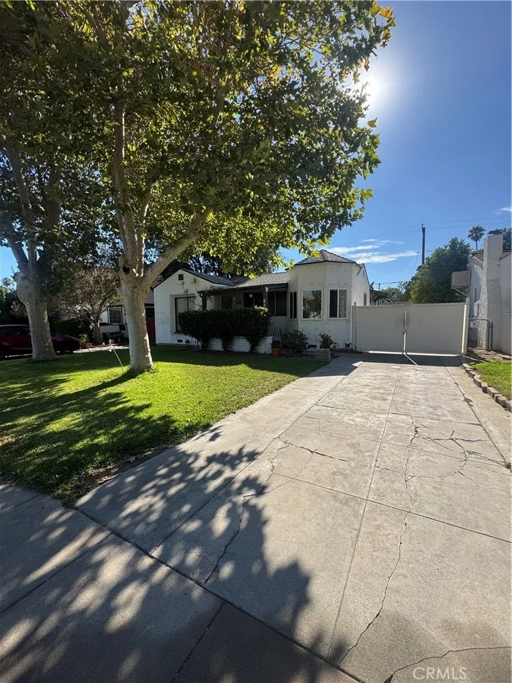 Unit for sale at 3280 Genevieve, San Bernardino, CA 92405