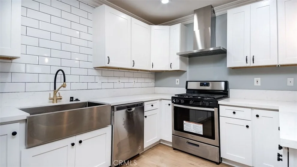 Unit for sale at 3855 Ingraham Street, Los Angeles, CA 90005