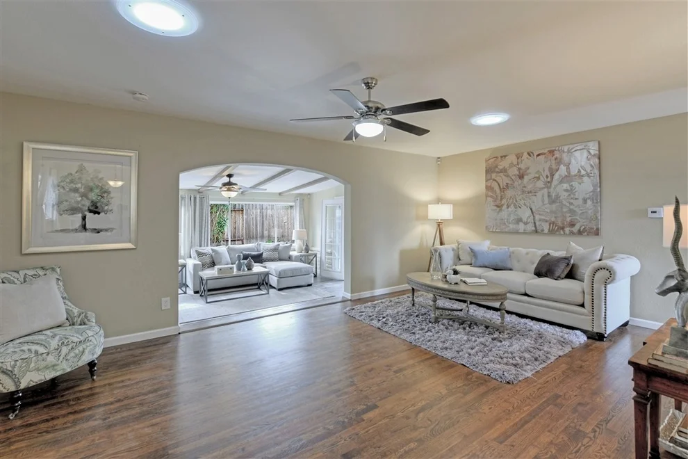Unit for sale at 3546 Ediwhar, San Diego, CA 92123
