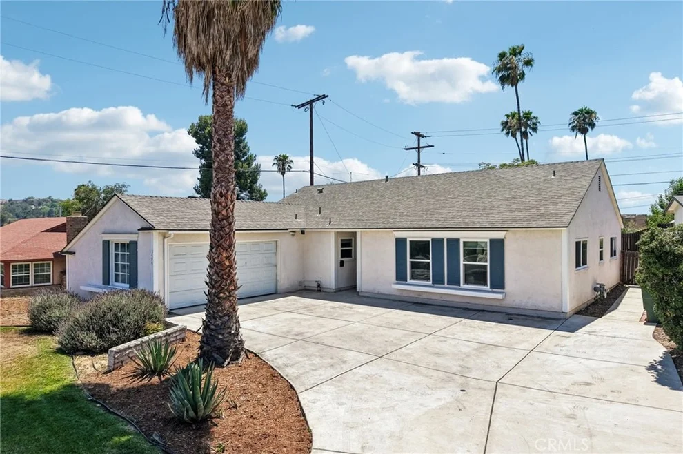 Unit for sale at 3595 Watkins Drive, Riverside, CA 92507
