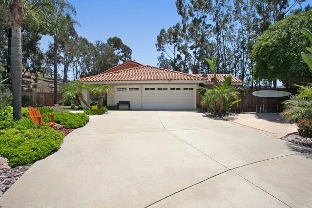 Unit for sale at 14433 Maplewood st, Poway, CA 92064