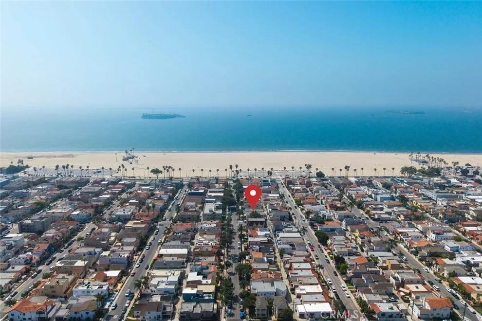 Unit for sale at 69 Glendora, Long Beach, CA 90803