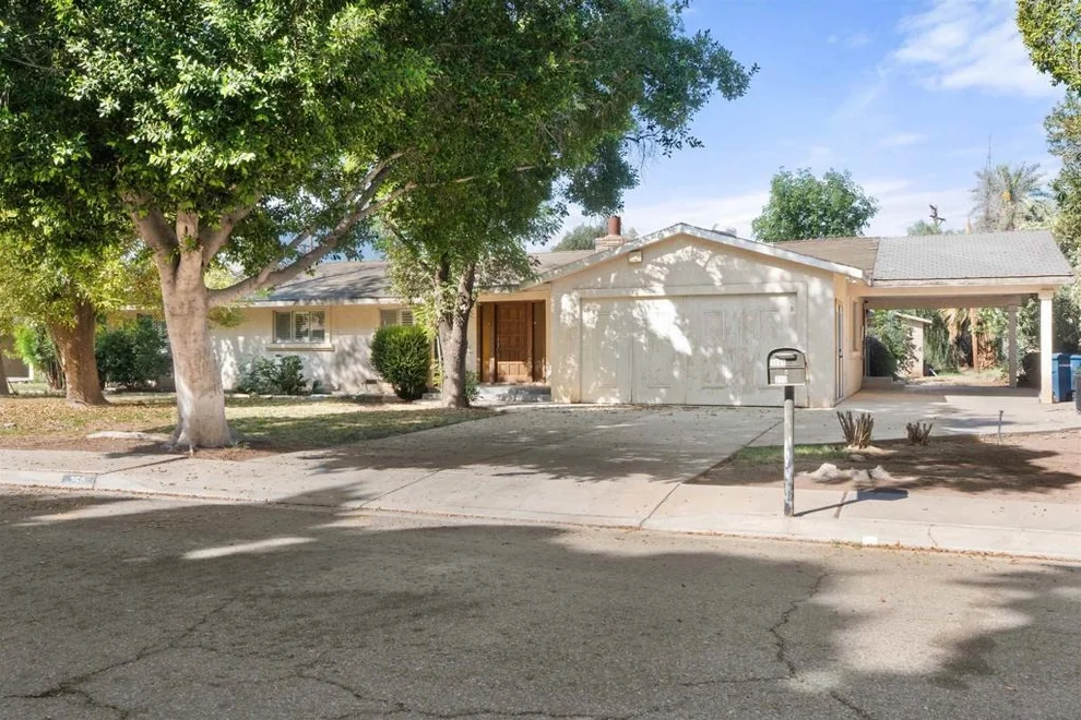 Unit for sale at 250 S Santa Rosa Ave, El Centro, CA 92243