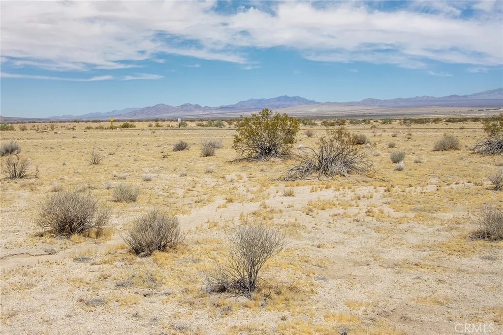 Unit for sale at 4444 Valley Vista, Johnson Valley, CA 92285