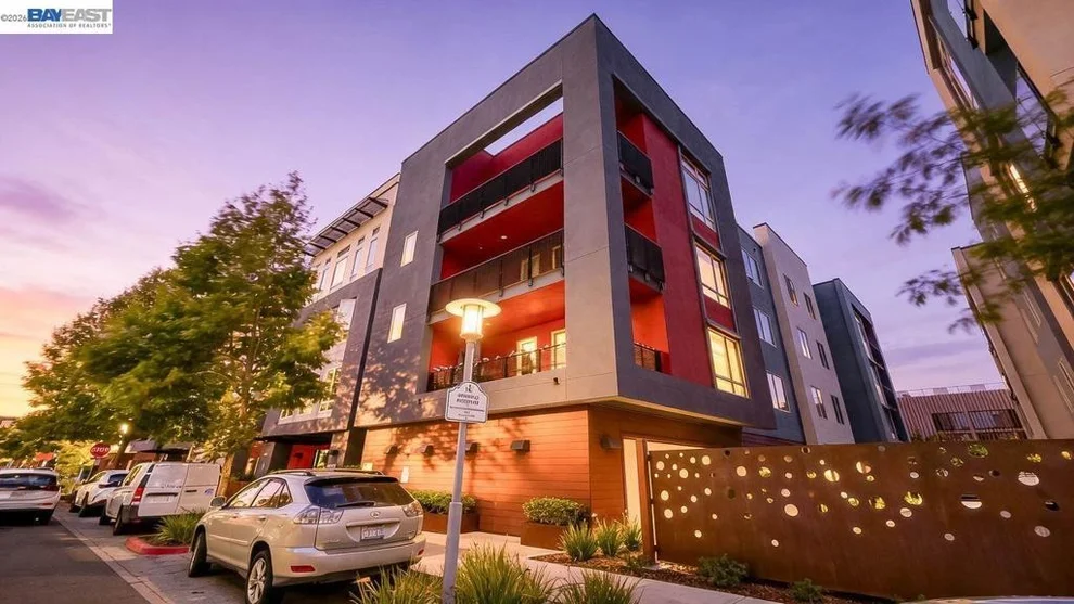 Unit for sale at 1028 Foster Square Ln, Foster City, CA 94404