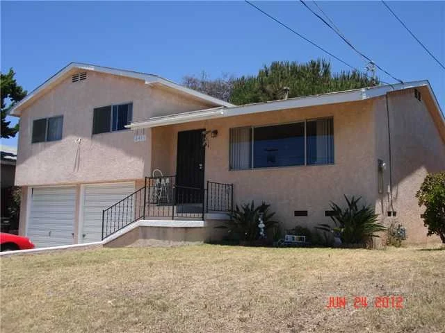 Unit for sale at 2411 CALLE SERENA Street, San Diego, CA 92139