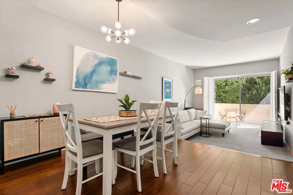 Unit for sale at 5350 Sepulveda Boulevard, Los Angeles, CA 91411