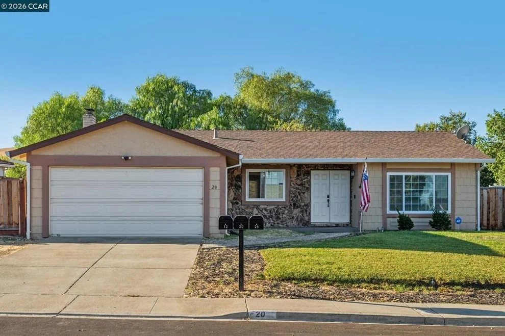 Unit for sale at 20 Clairmont Pl, Pittsburg, CA 94565