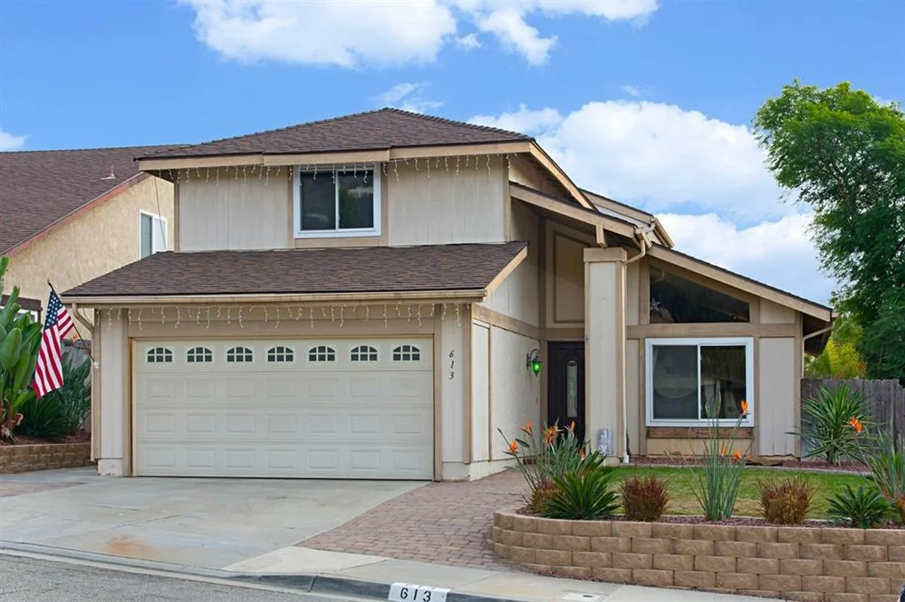 Unit for sale at 613 Wildflower Pl, Escondido, CA 92026