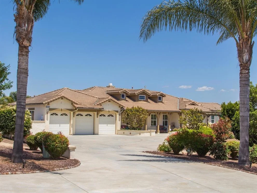 Unit for sale at 5136 Minneola Dr, Fallbrook, CA 92028