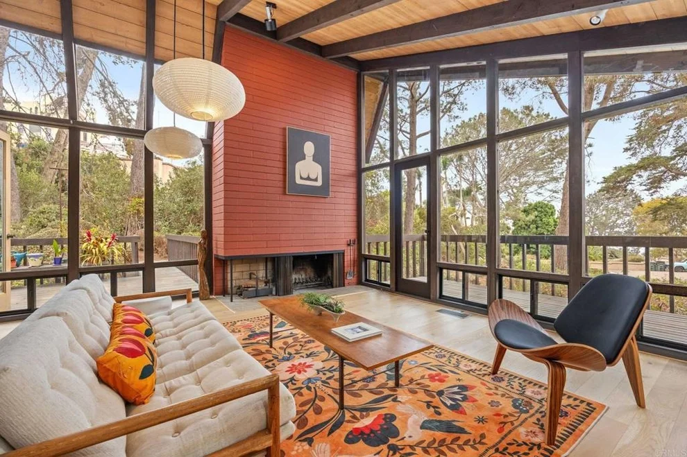 Unit for sale at 343 Serpentine Drive, Del Mar, CA 92014