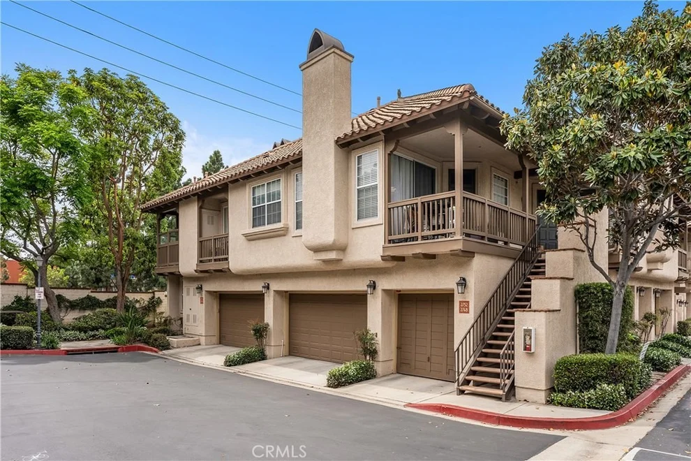 Unit for sale at 2744 Monza, Tustin, CA 92782