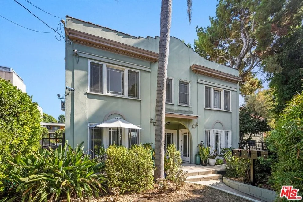 Unit for sale at 718 N Hoover Street, Los Angeles, CA 90029